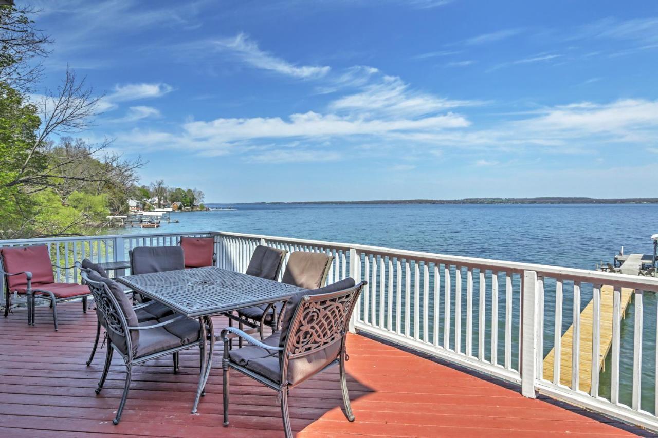 Waterfront Seneca Lake House Fire Pit And Boat Dock Geneva Buitenkant foto